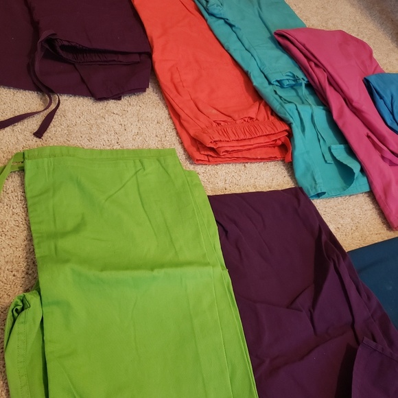 Lot of 9 scrub pants s/xs - Picture 4 of 4